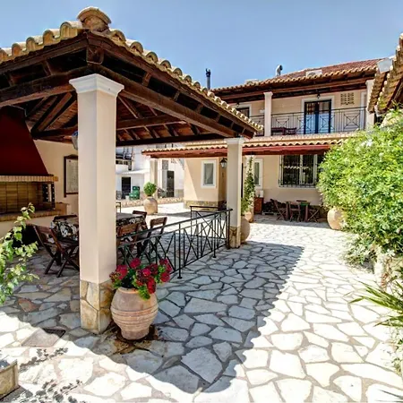 Apartament Trident And Kávos