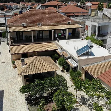 Trident And Lejlighed