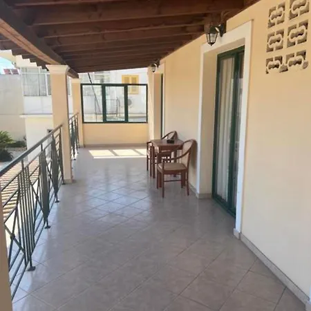 Lejlighed Trident And *