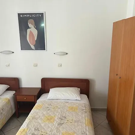 Trident And * Kávos